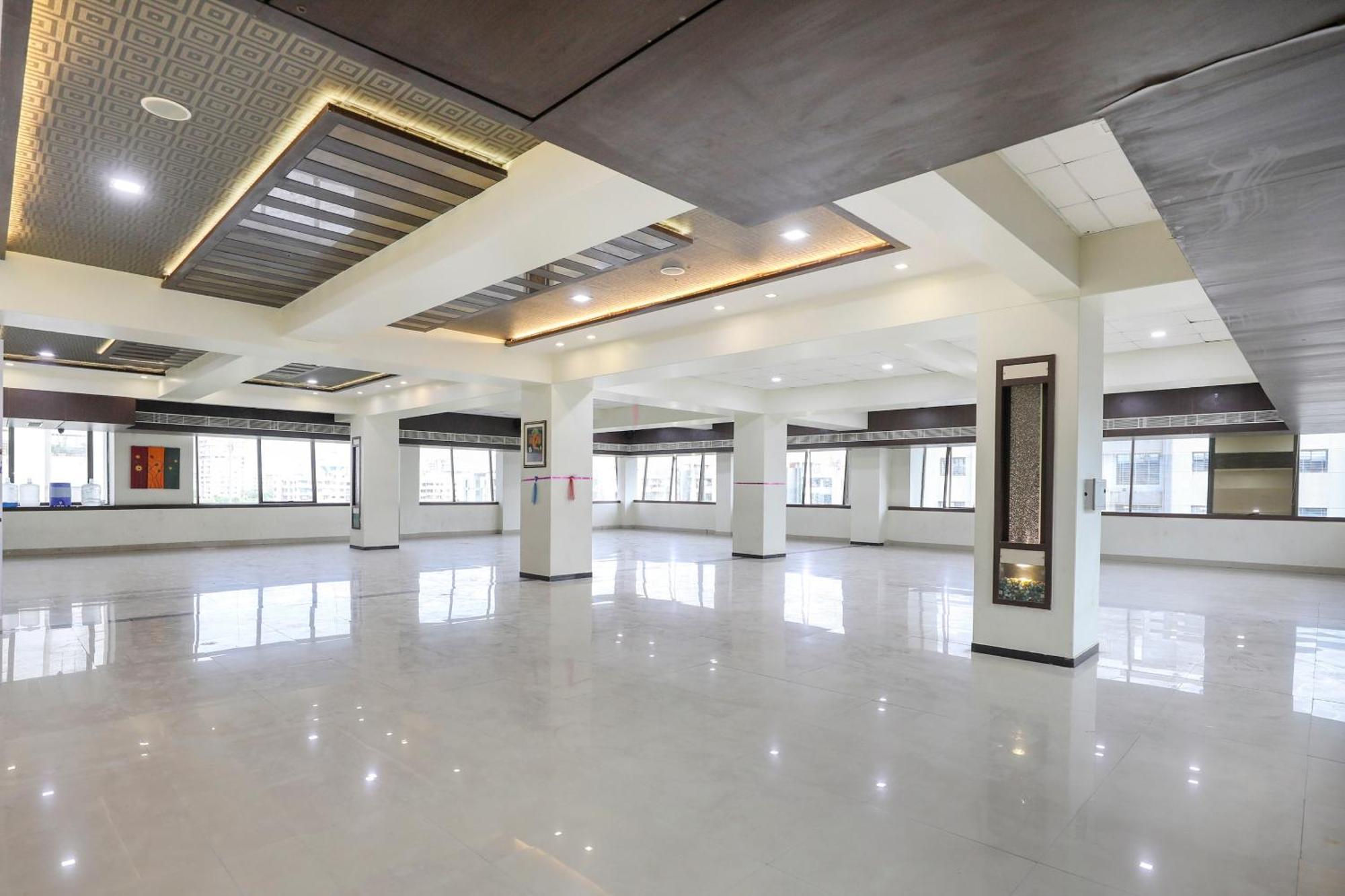 Collection O Shyam Vatika Banquet And Rooms 苏拉特 外观 照片
