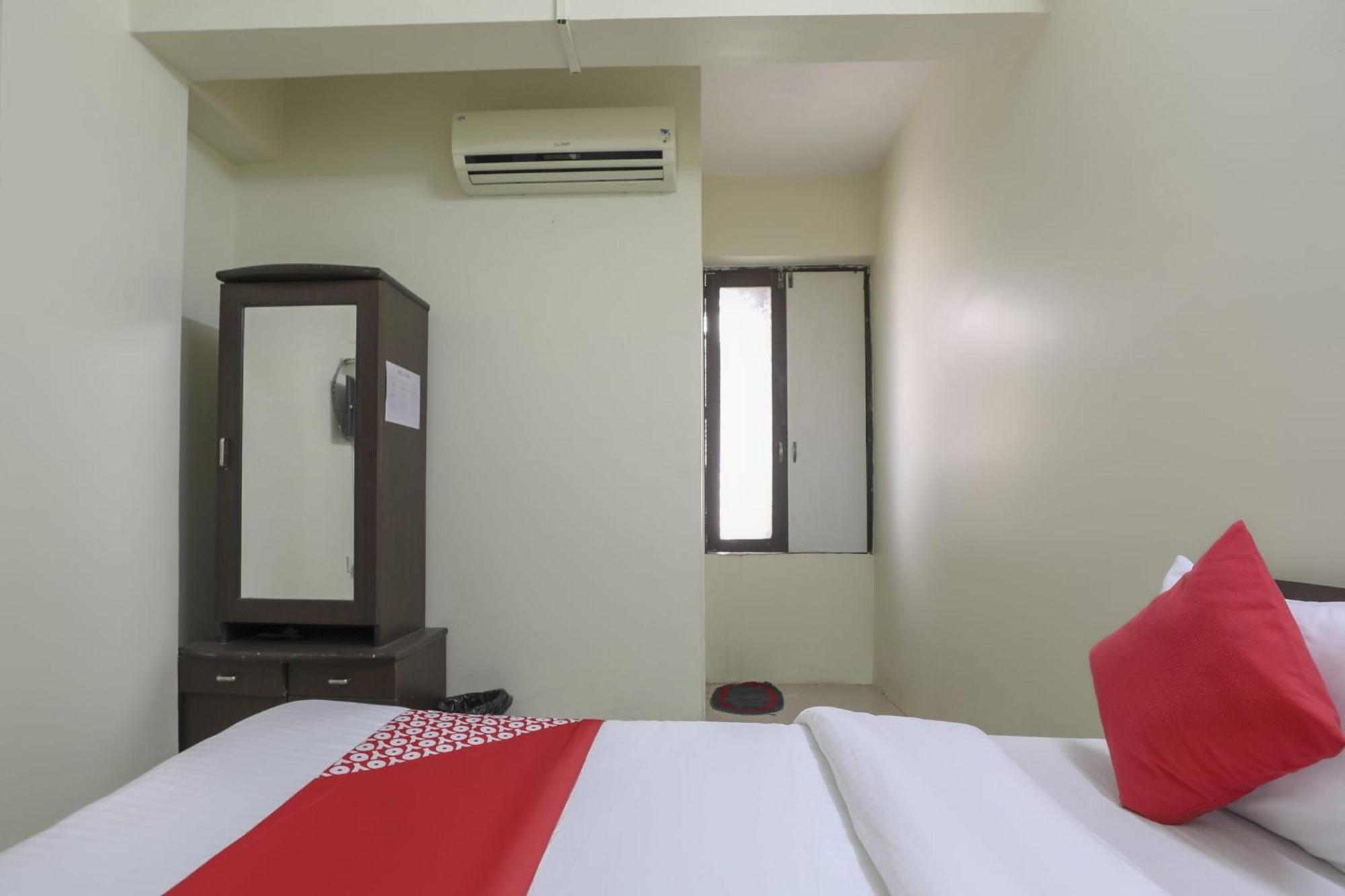 Collection O Shyam Vatika Banquet And Rooms 苏拉特 外观 照片